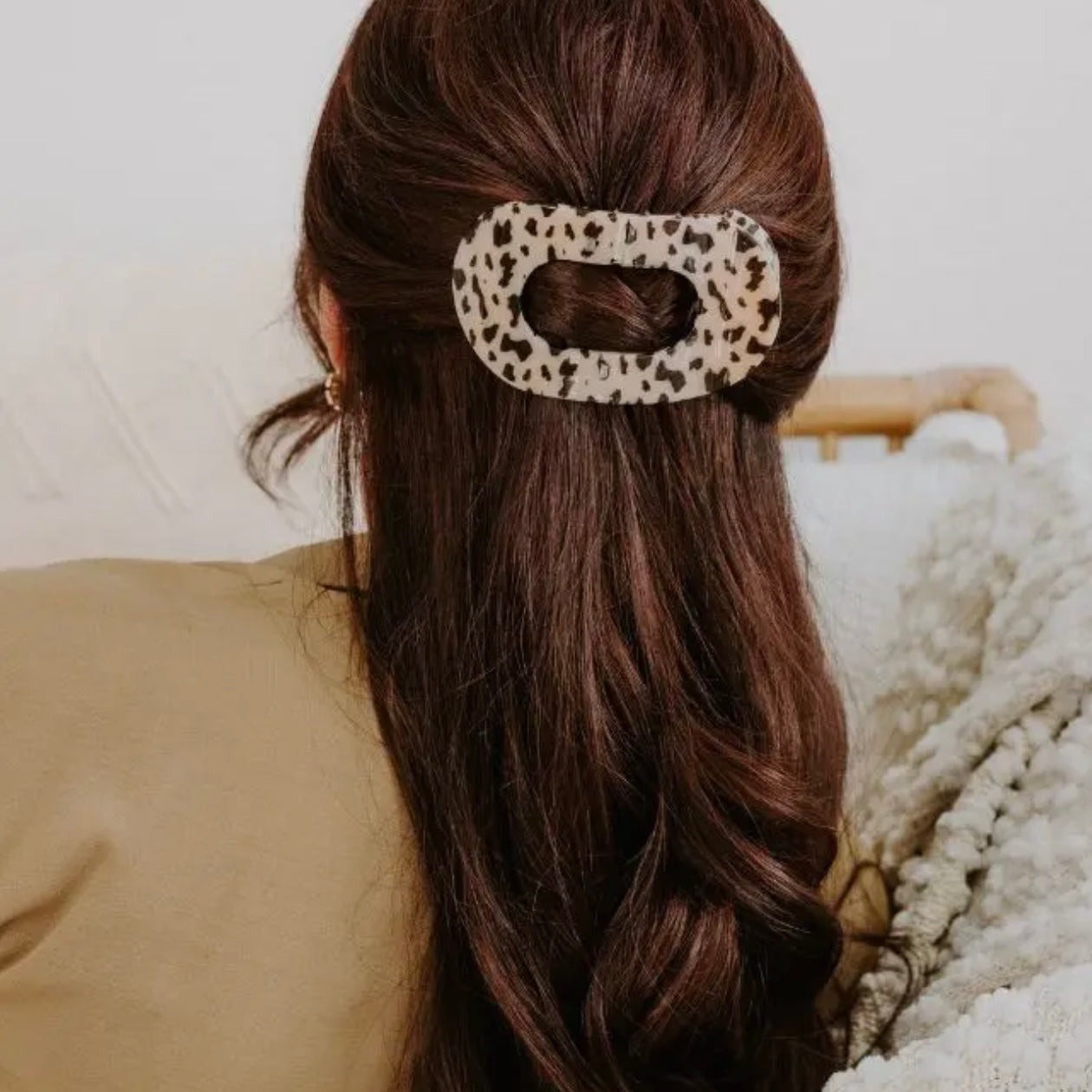 Blonde Tortoise Large Teleties Flat Round Clip