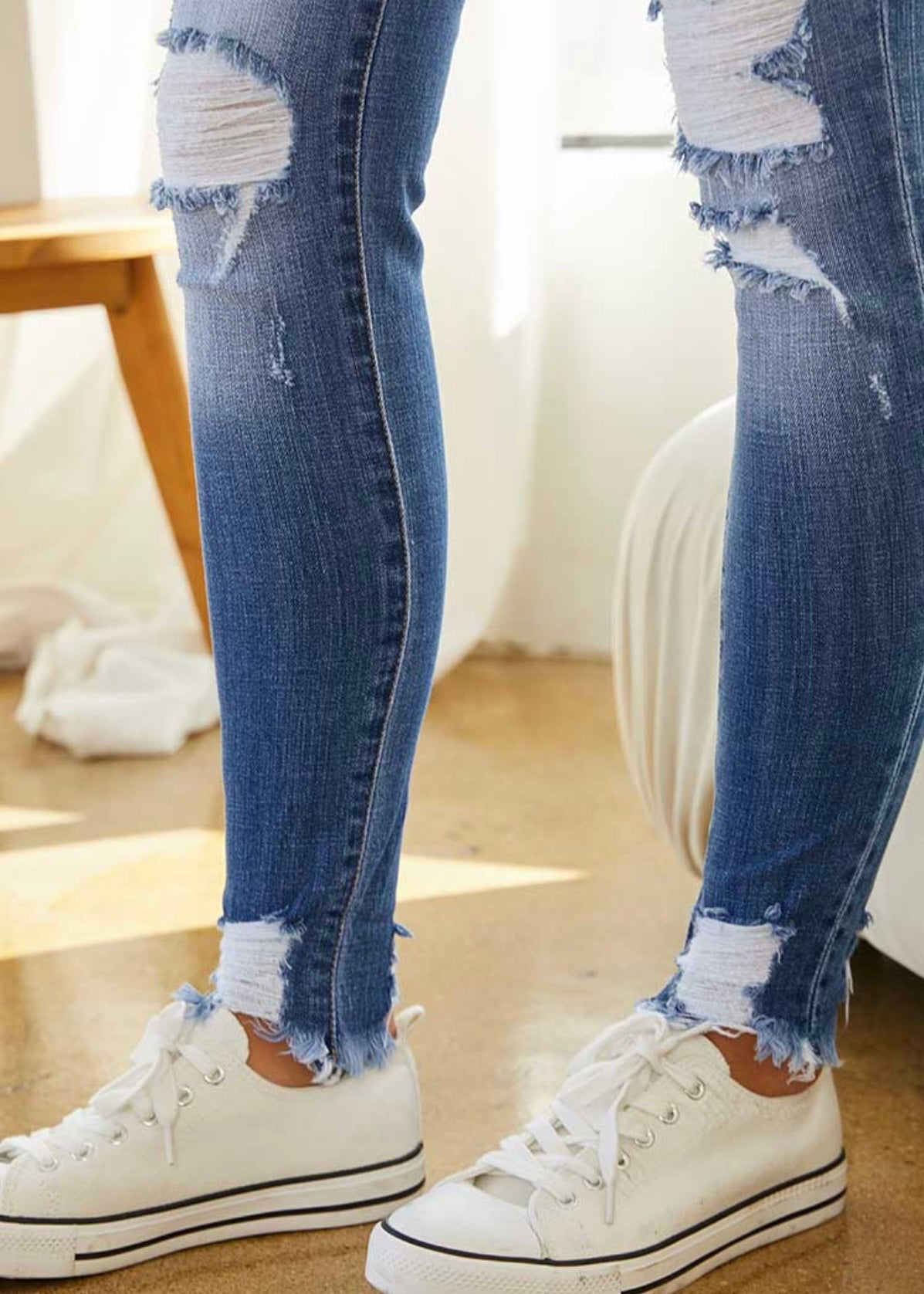 KanCan Mid Rise Super Skinny Jeans