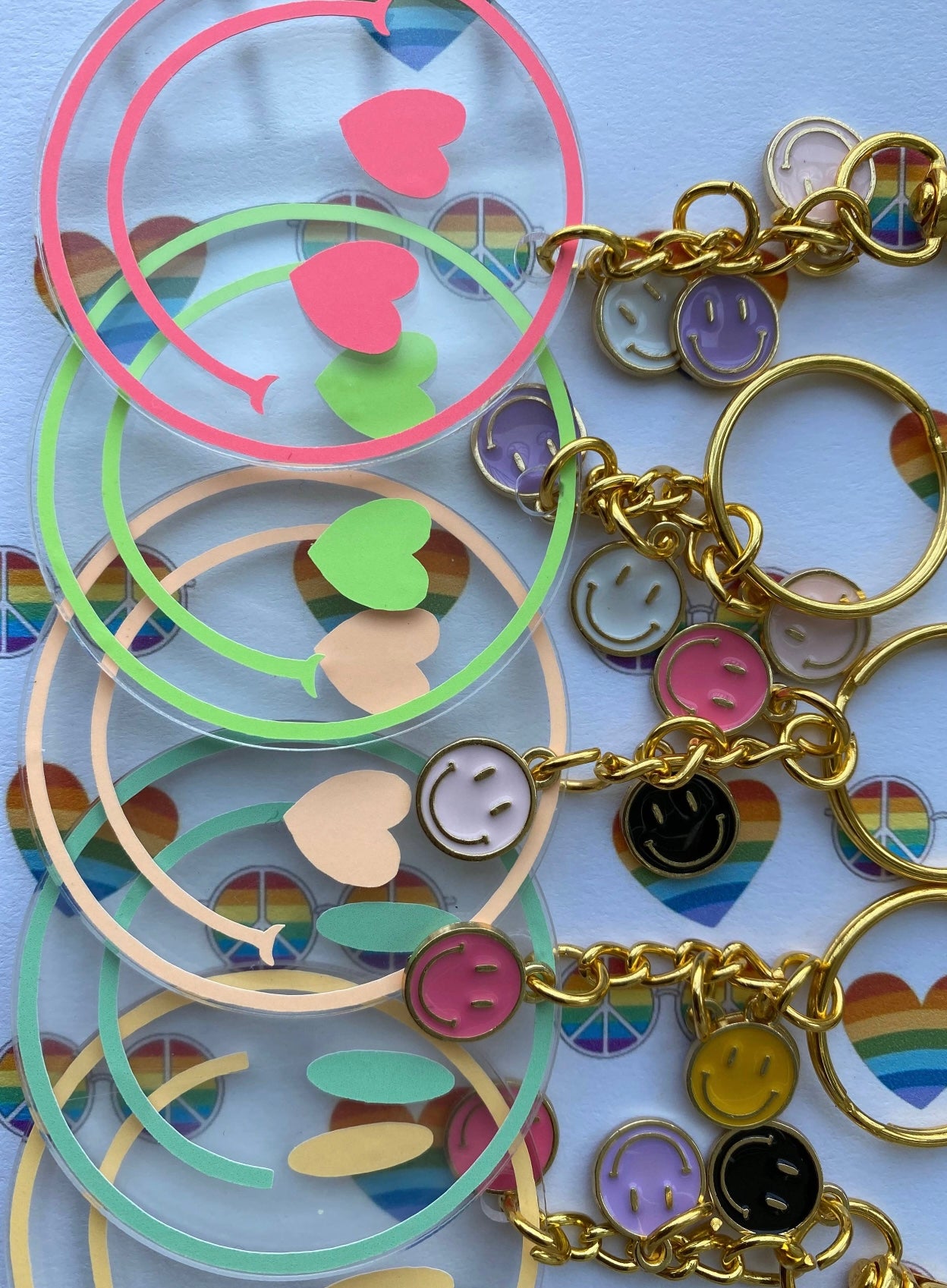 Retro Smiley Keychain