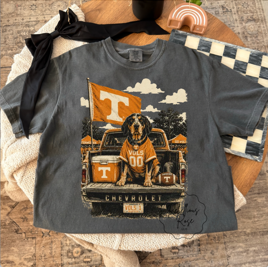 Vintage Tennessee Truck Graphic T-shirt