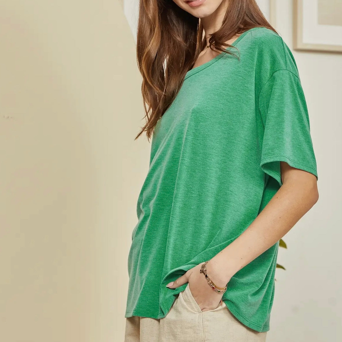 Green Solid Round Neck Tee