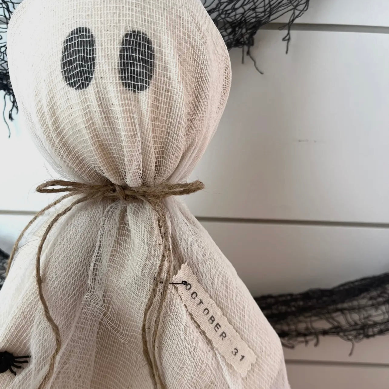 Rustic Primitive Halloween Ghost Home Decor