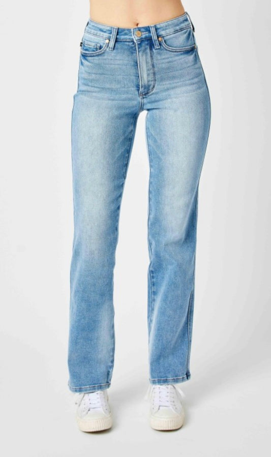 Plus Size Women’s Tummy Control Straight Leg Jeans