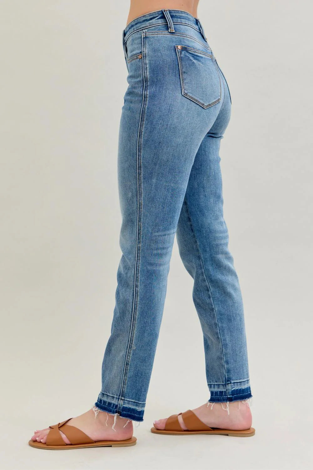 Judy Blue Mid Rise Rigid Magic Release Hem Boyfriend Denim Jeans