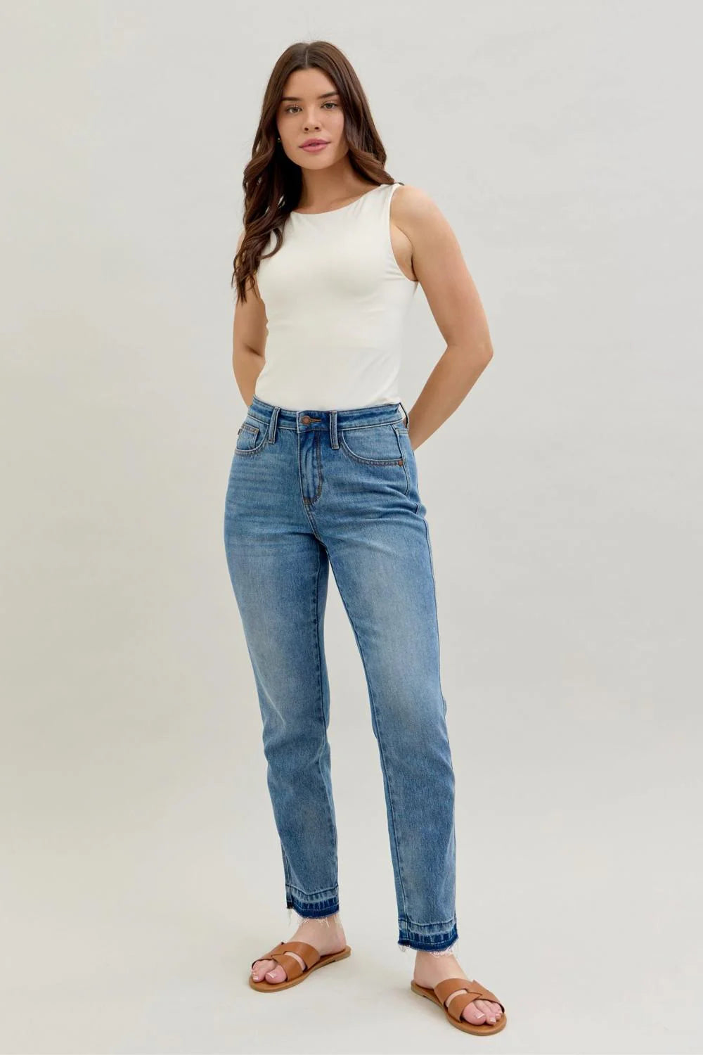 Judy Blue Mid Rise Rigid Magic Release Hem Boyfriend Denim Jeans