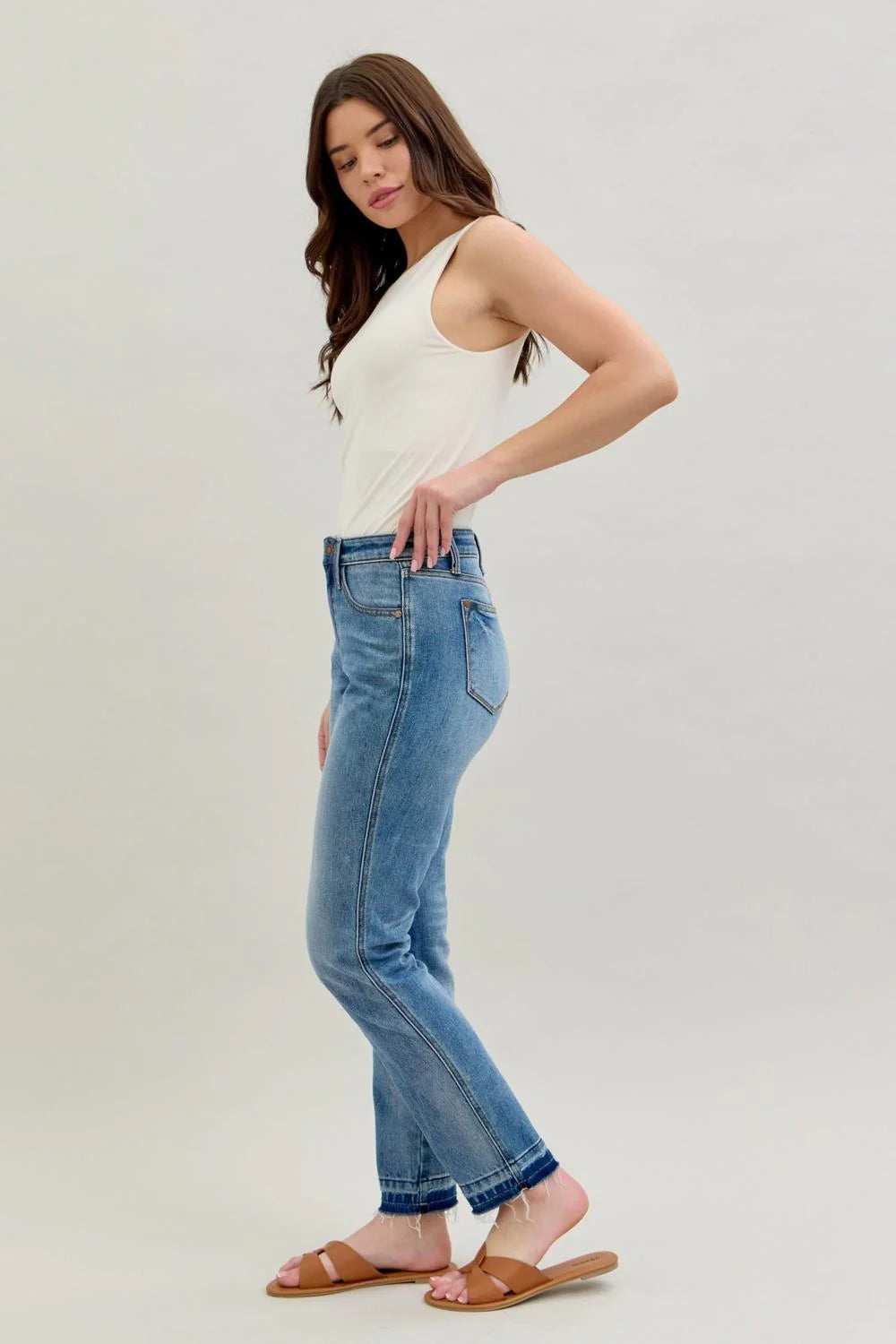 Judy Blue Mid Rise Rigid Magic Release Hem Boyfriend Denim Jeans