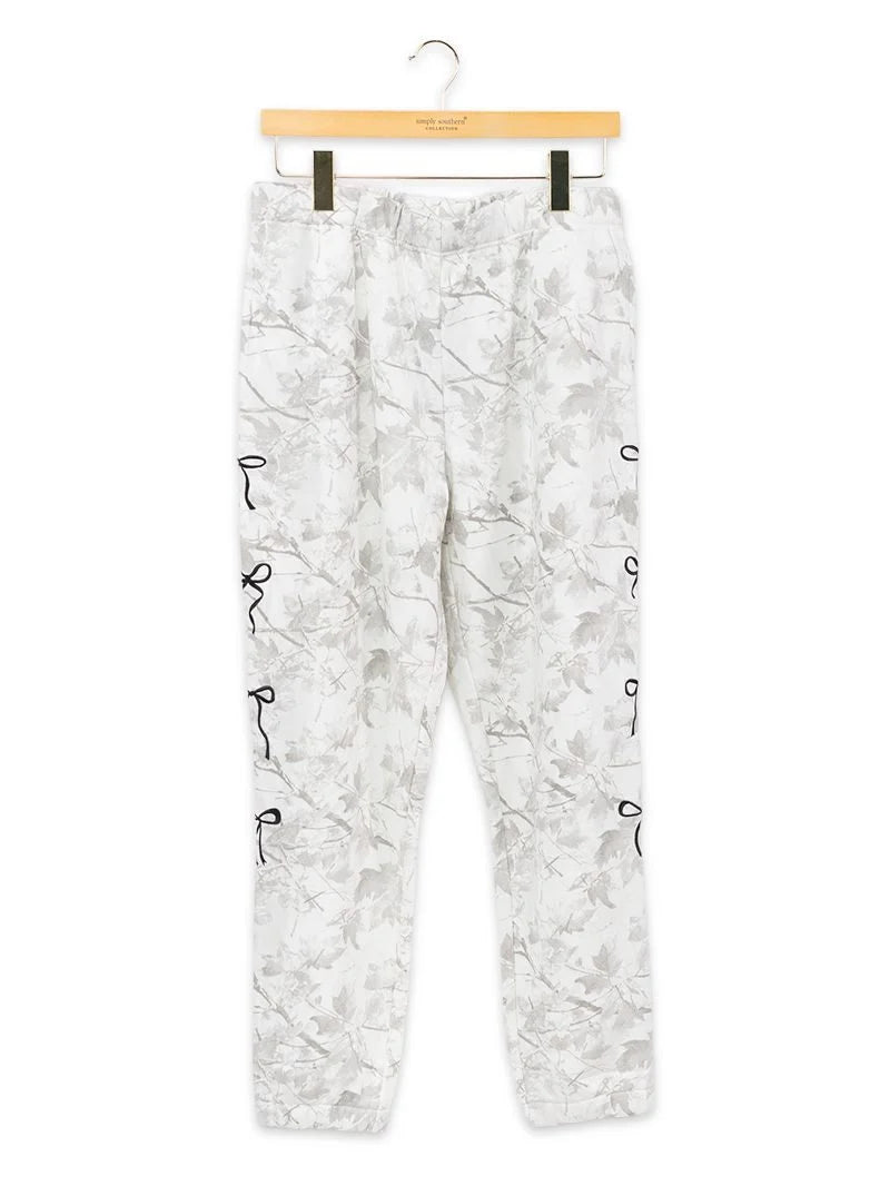 Simply Southern Bow White Camo Alice Lounge Pants