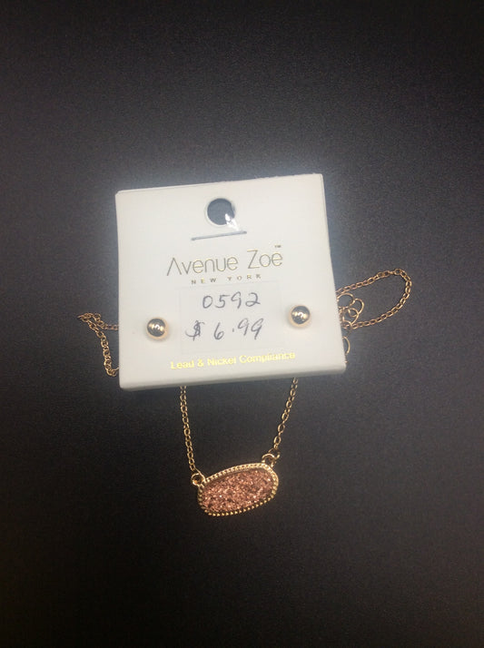 ROSE GOLD ROCK EARRING AND NECKLACE SET