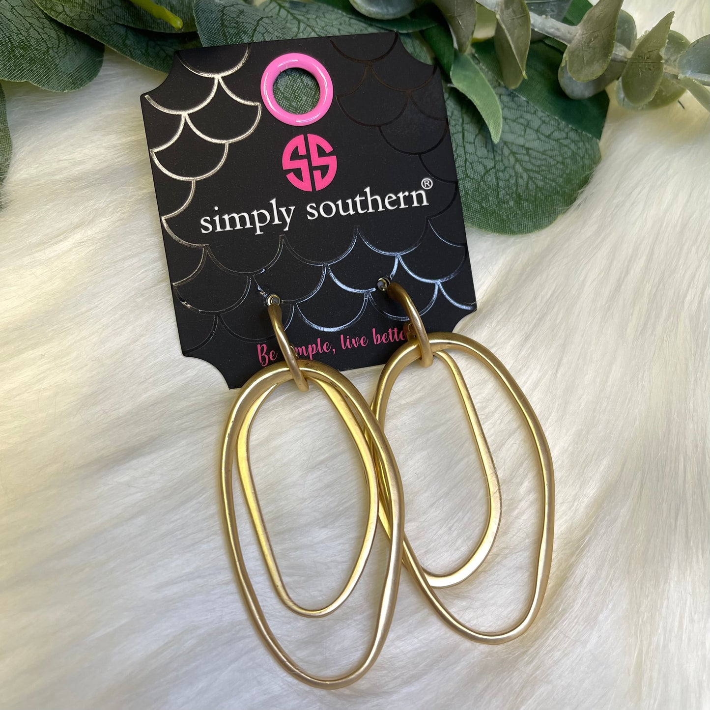 Simply Southern Ntrl Hoop Earrings