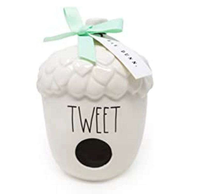 RD Tweet Acorn Birdhouse